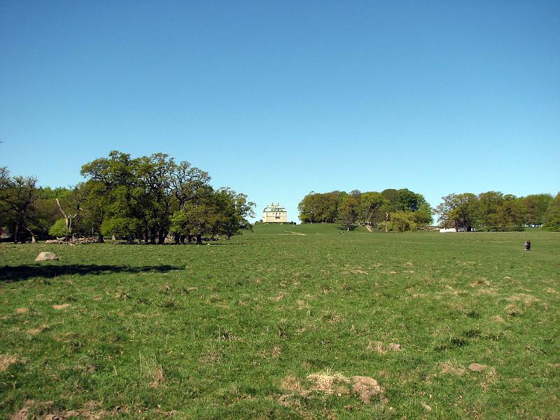 T22-B001.jpg